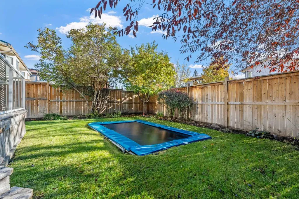 34 Sunhaven Link SE Calgary AB T2X 2M4