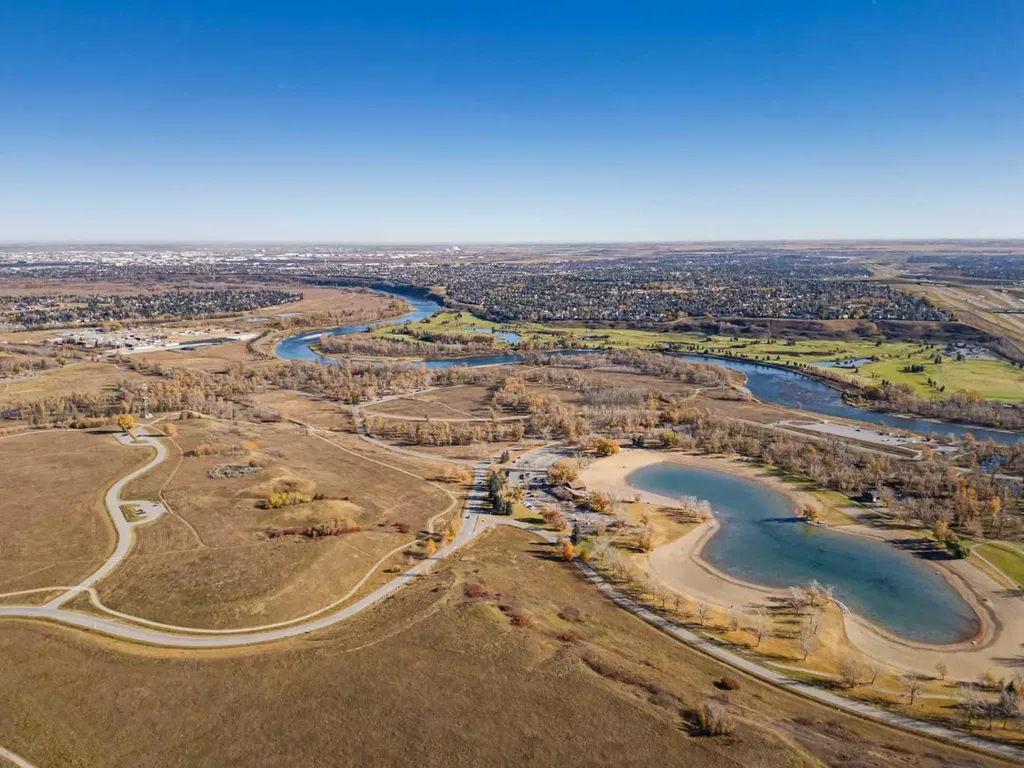 34 Sunhaven Link SE Calgary AB T2X 2M4