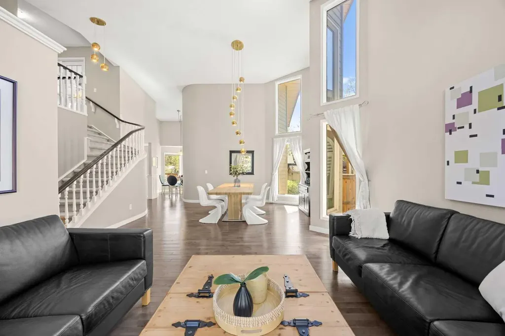 34 Sunhaven Link SE Calgary AB T2X 2M4
