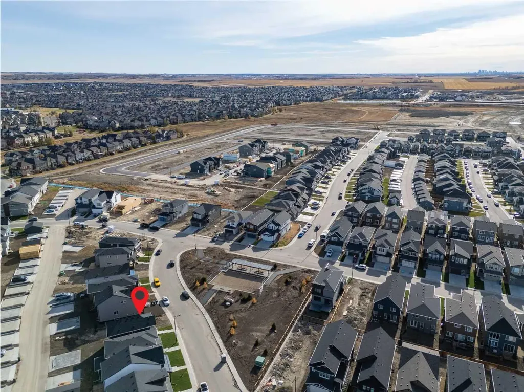 994 Chinook Winds Meadow SW Airdrie AB T4B 5R1