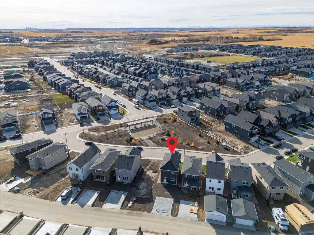 994 Chinook Winds Meadow SW Airdrie AB T4B 5R1