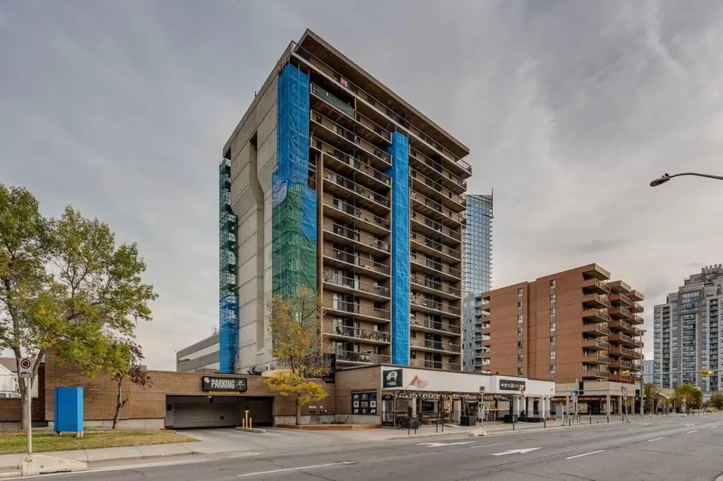 1320 12 Avenue SW Calgary AB T3C3R6