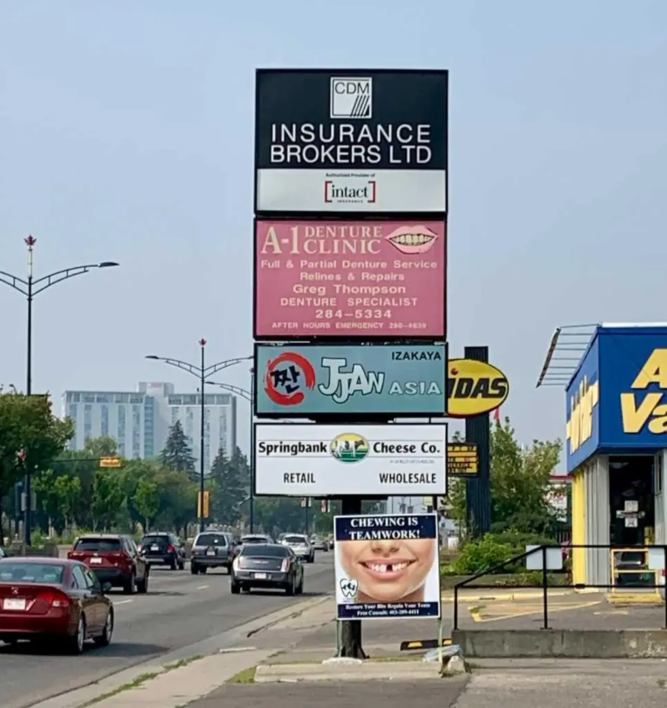 602 16 Avenue NW Calgary AB T2M 0J7