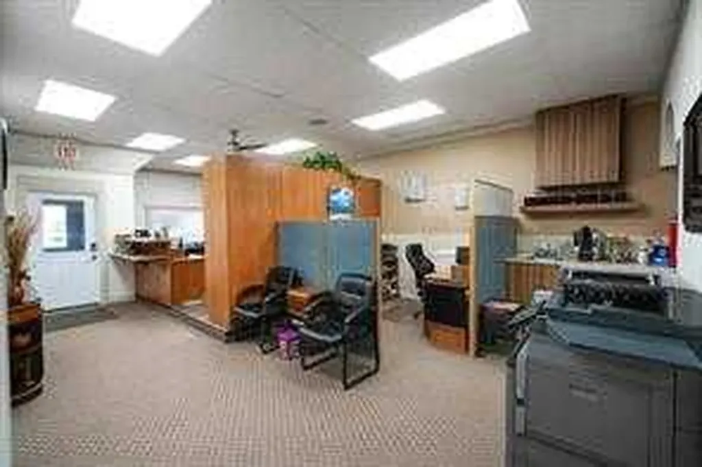 5016 50th Street Street Daysland AB T4V 1A0