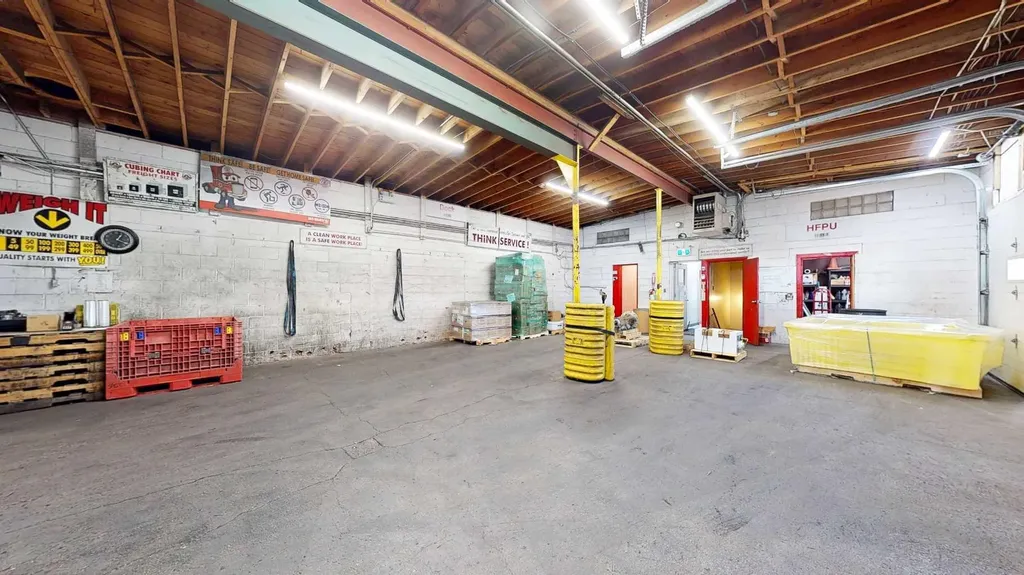 666 15 Street SW Medicine Hat AB T1A4W3