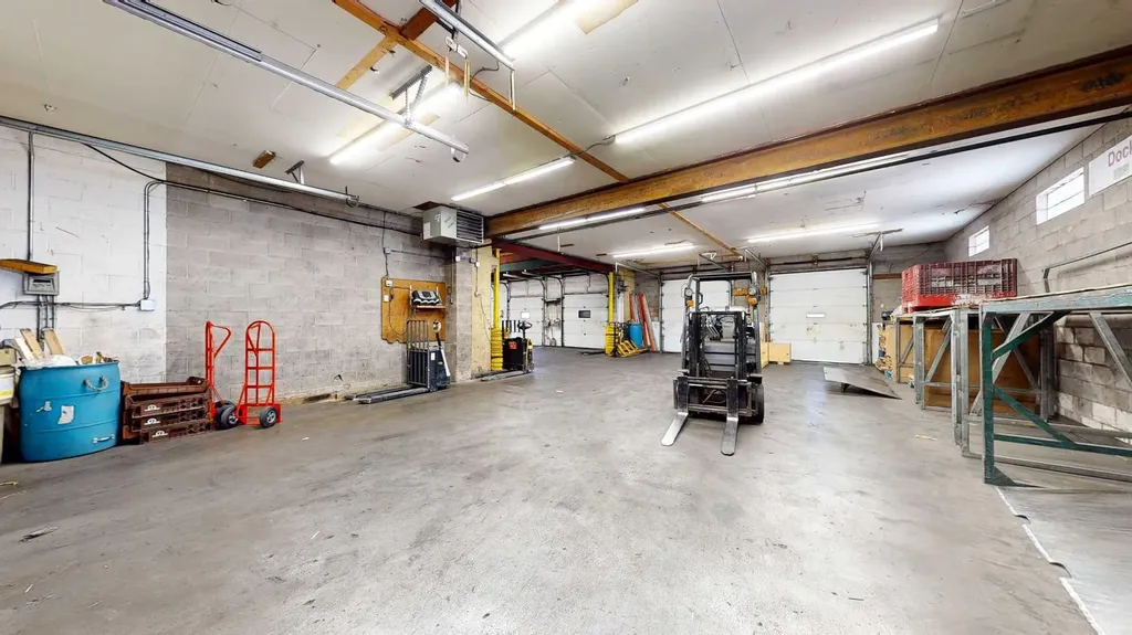 666 15 Street SW Medicine Hat AB T1A4W3