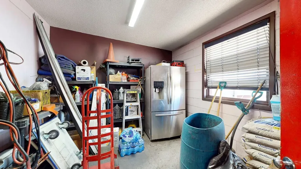 666 15 Street SW Medicine Hat AB T1A4W3