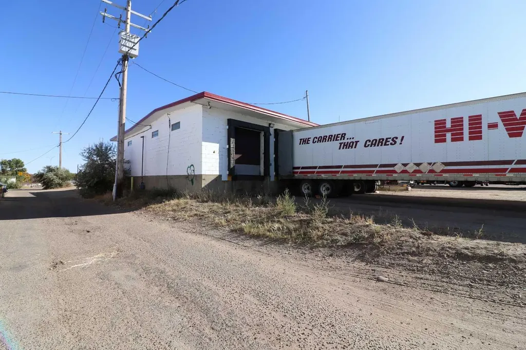 666 15 Street SW Medicine Hat AB T1A4W3