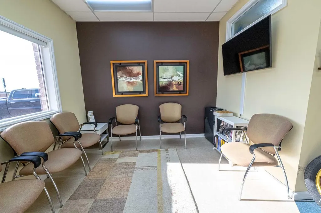 12125 99 Street Grande Prairie AB T8V 6X9