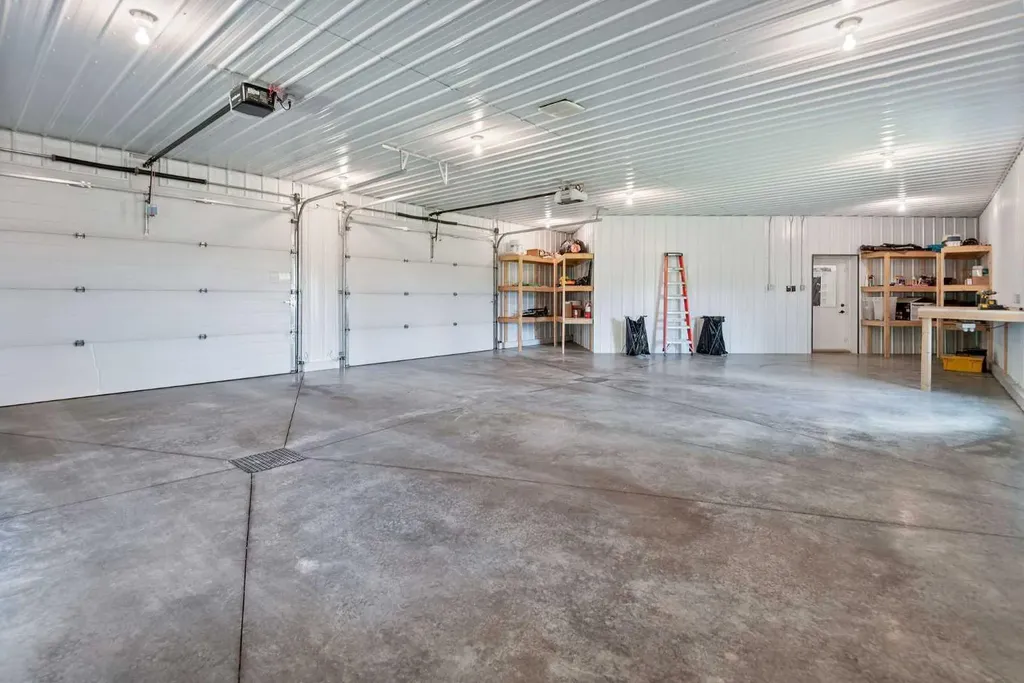41525 Range Road 32 Rural Lacombe County AB T0C2J0