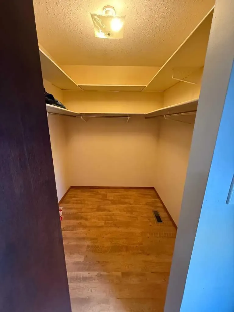 5520 41 Street Provost AB T0B 3S0