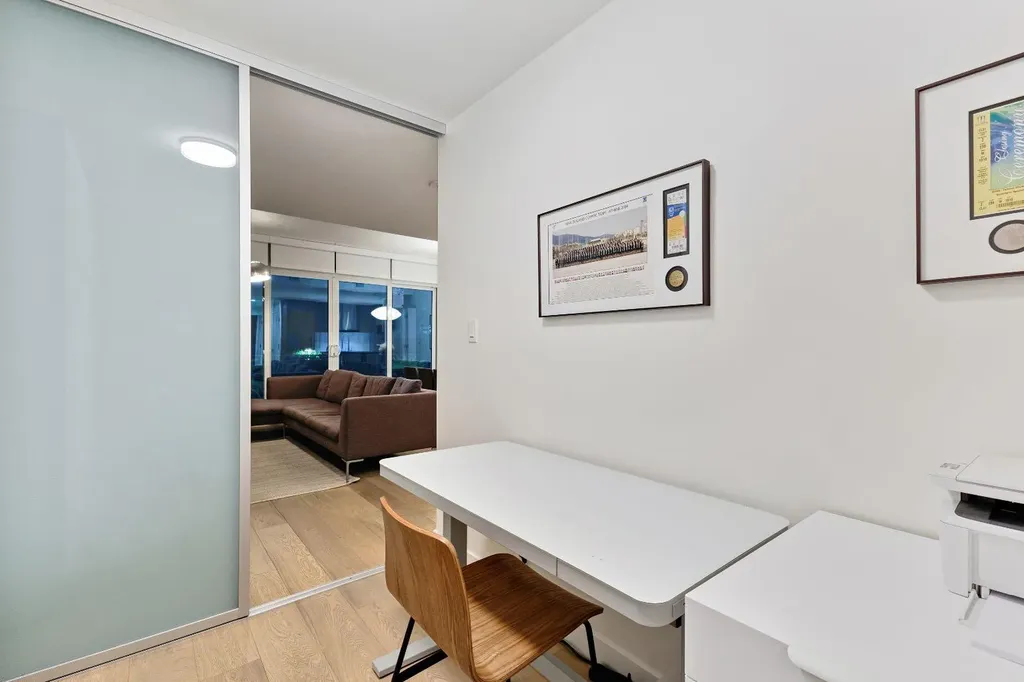 128 Waterfront Court SW Calgary AB T2P1K9