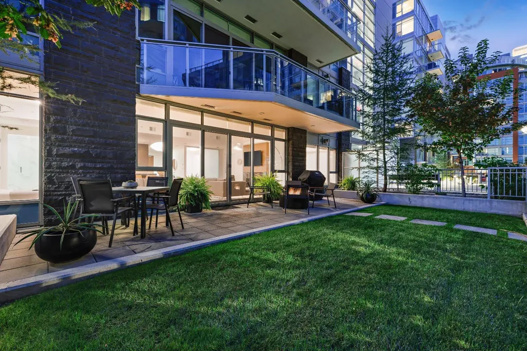 128 Waterfront Court SW Calgary AB T2P1K9