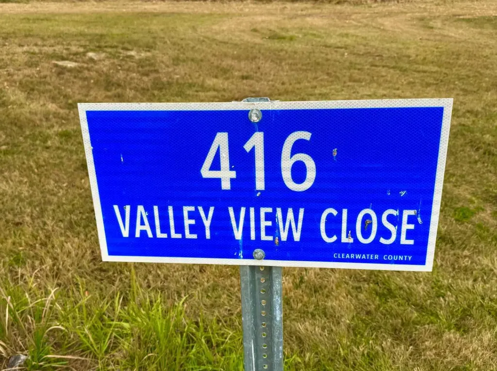416 Valley View Close Rural Clearwater County AB T4T 1A7