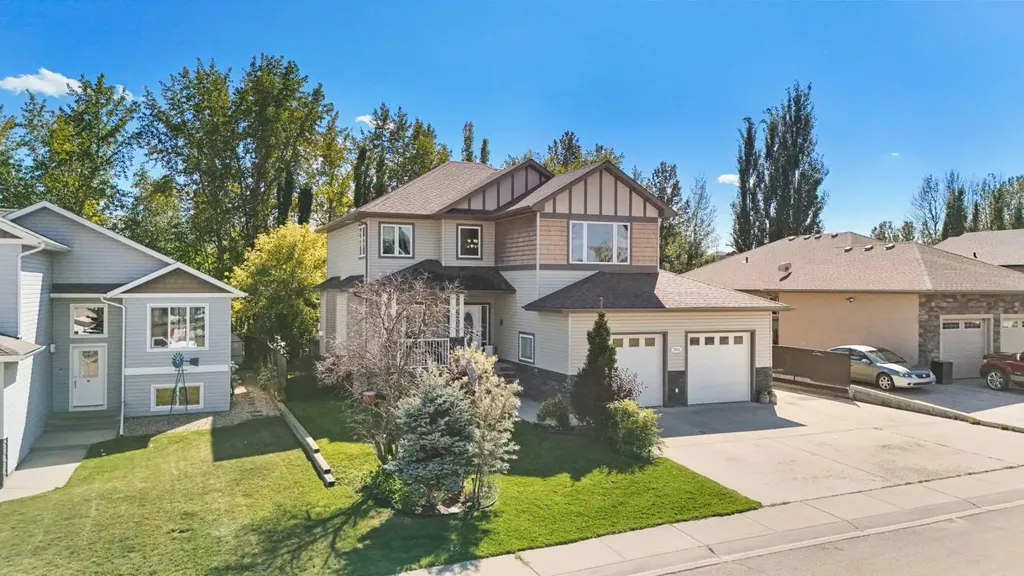 3905 44a Avenue Drayton Valley AB T7A 1V9
