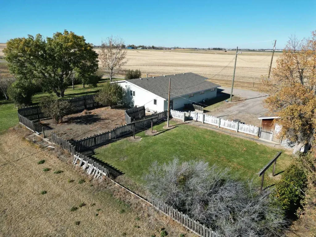 221036 Twp Road 9-1a Township Rural Lethbridge County AB T0K 0T0