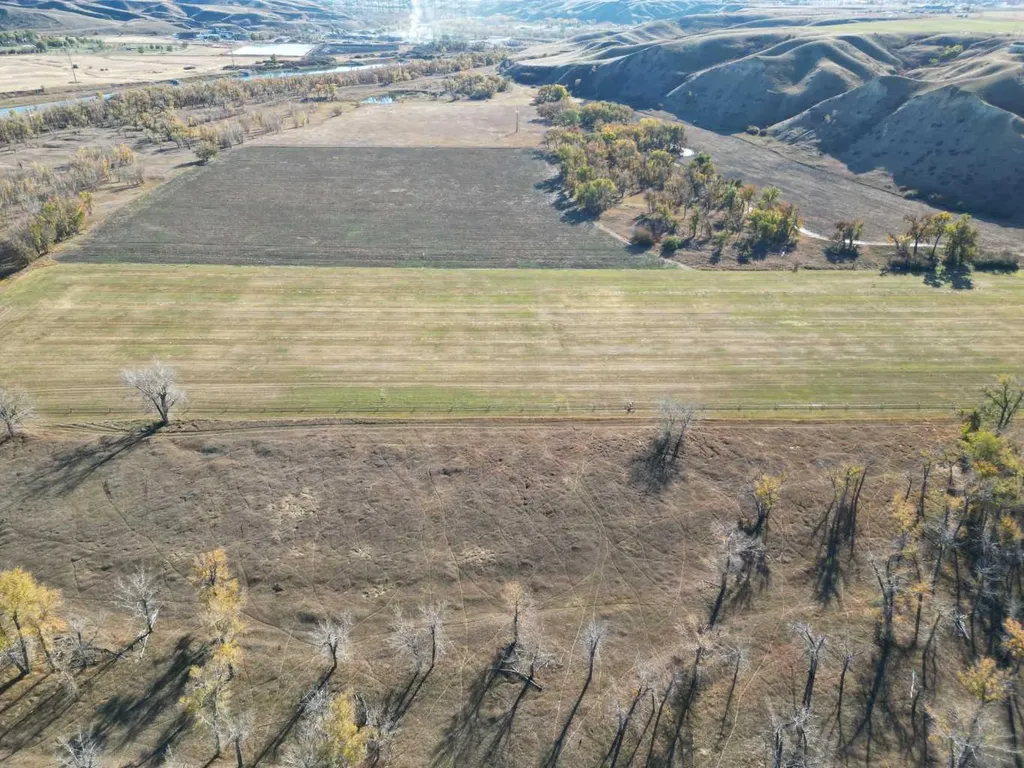 221036 Twp Road 9-1a Township Rural Lethbridge County AB T0K 0T0