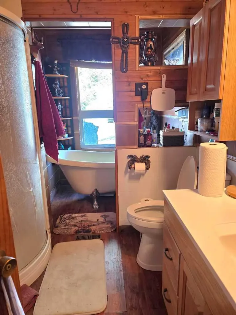 275083 Twp Road 41 Hill Spring AB T0K 1E0