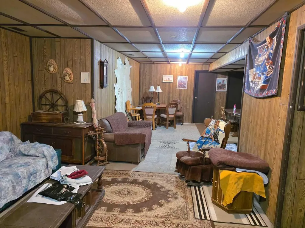 275083 Twp Road 41 Hill Spring AB T0K 1E0