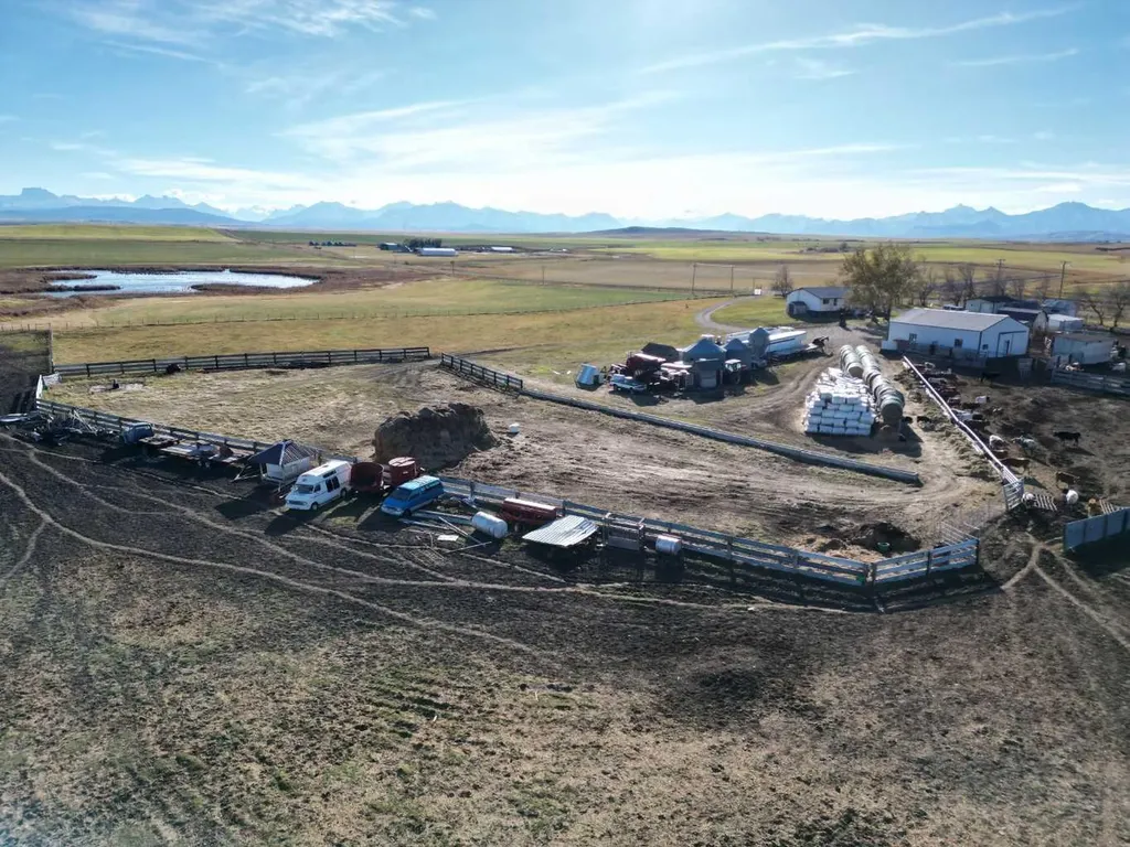 275083 Twp Road 41 Hill Spring AB T0K 1E0