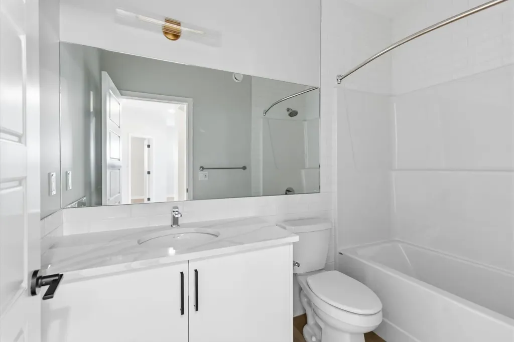 132 Lewiston Drive NE Calgary AB T3P 2H9