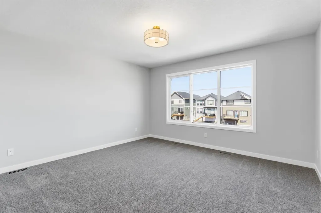 132 Lewiston Drive NE Calgary AB T3P 2H9