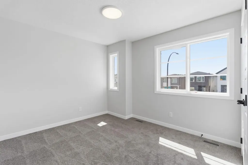 132 Lewiston Drive NE Calgary AB T3P 2H9
