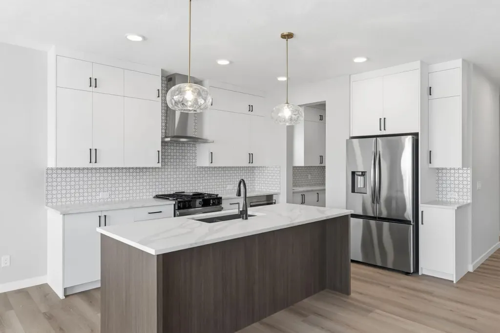 132 Lewiston Drive NE Calgary AB T3P 2H9
