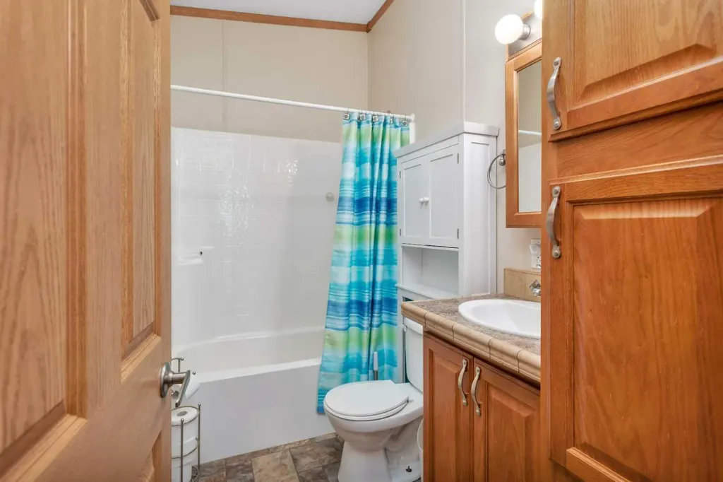 12040 Township Road 422 Rural Ponoka County AB T0C 2J0
