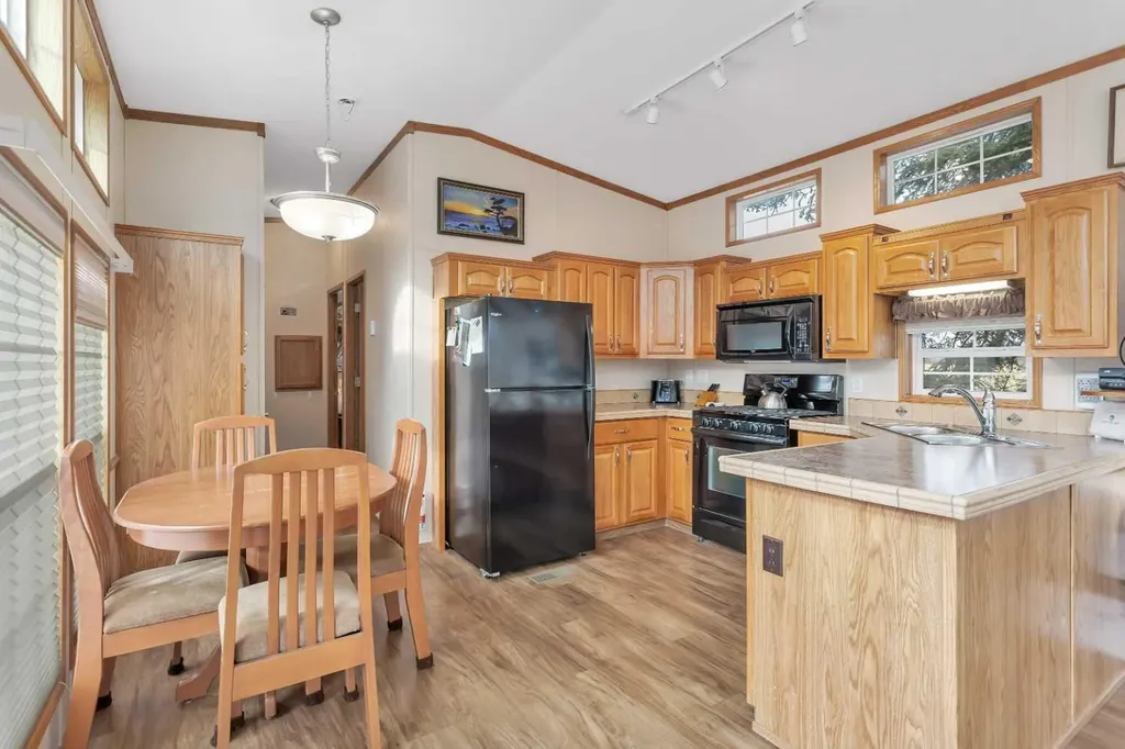 12040 Township Road 422 Rural Ponoka County AB T0C 2J0