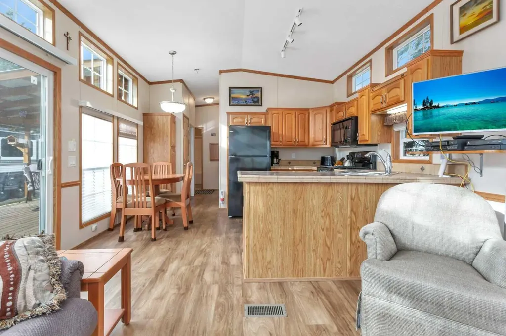 12040 Township Road 422 Rural Ponoka County AB T0C 2J0