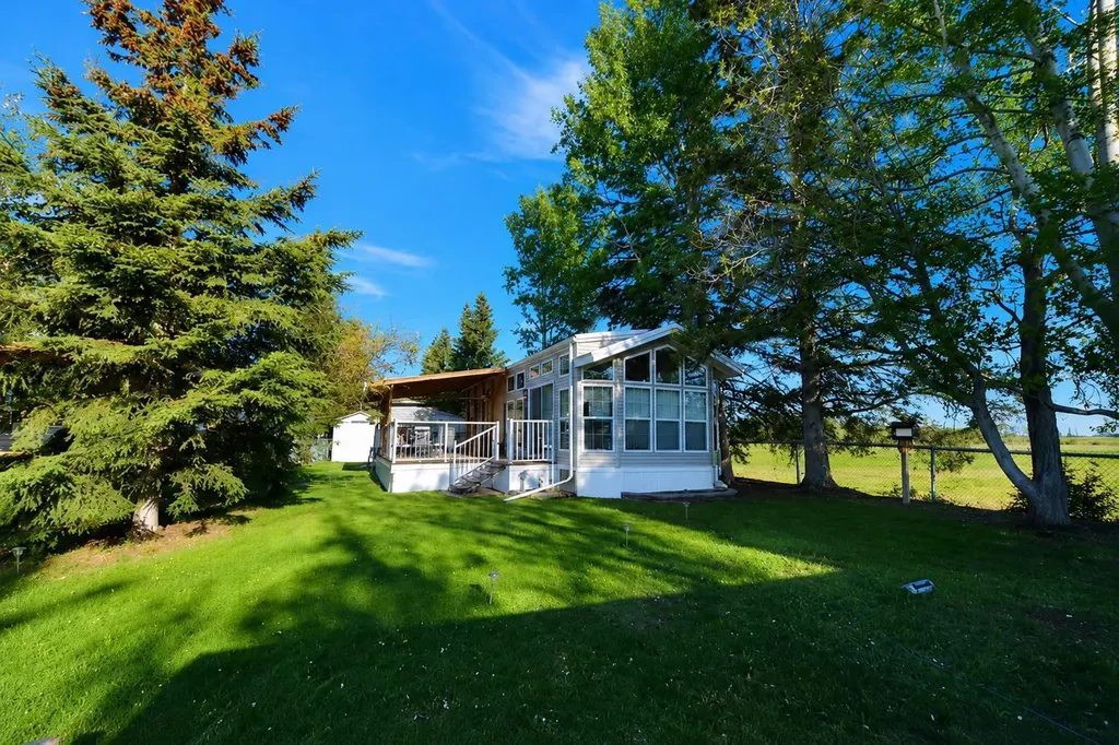 12040 Township Road 422 Rural Ponoka County AB T0C 2J0