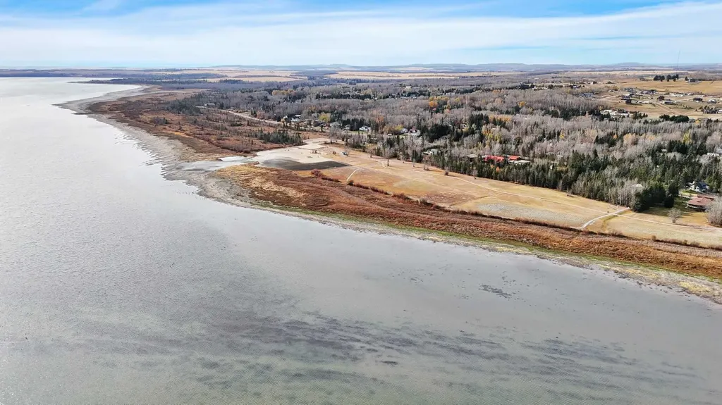 12040 Township Road 422 Rural Ponoka County AB T0C 2J0
