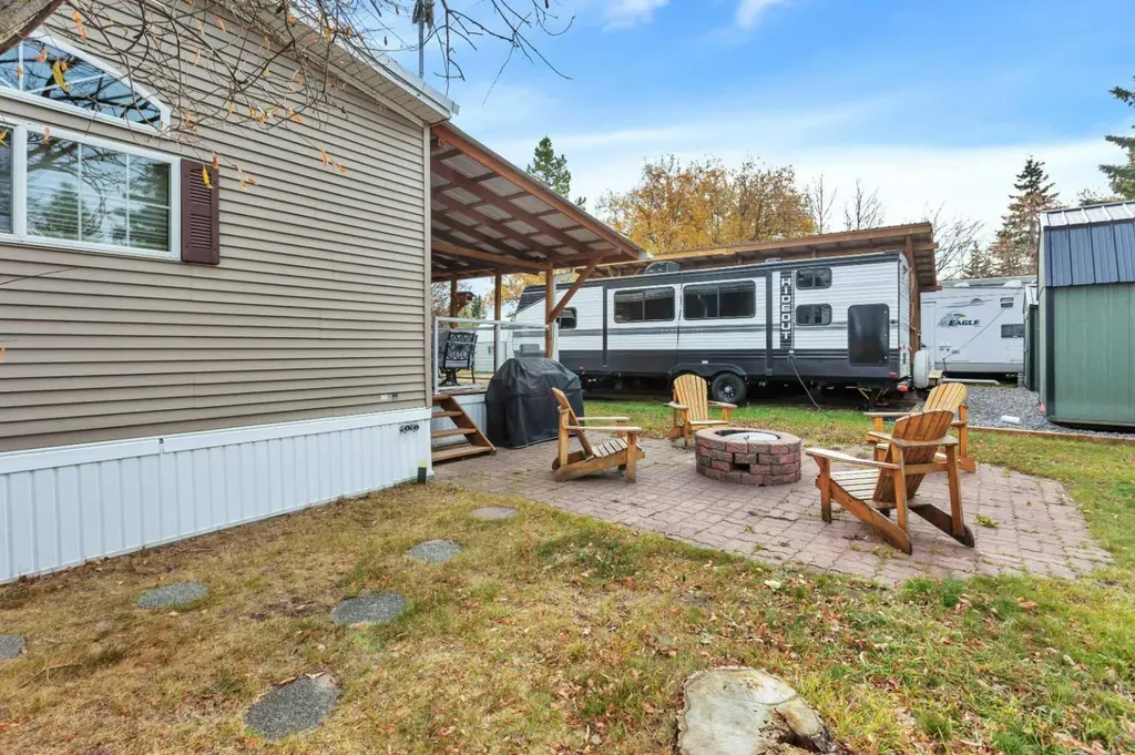 12040 Township Road 422 Rural Ponoka County AB T0C 2J0