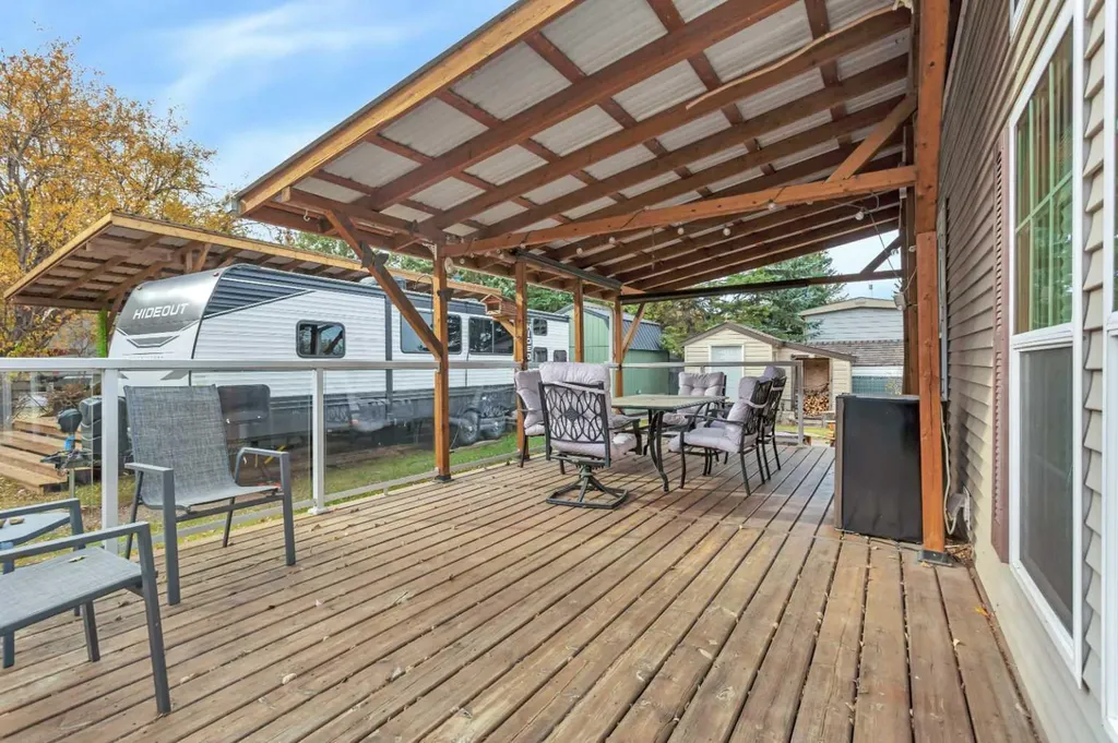 12040 Township Road 422 Rural Ponoka County AB T0C 2J0