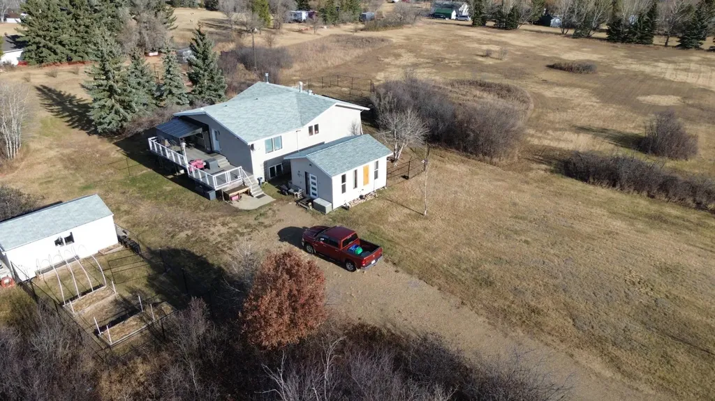 4205 47 Street Hardisty AB T0B 1V0