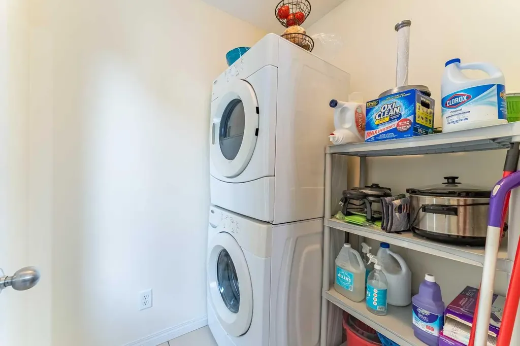 37 Auburn Bay Link SE Calgary AB T3M 0Y5