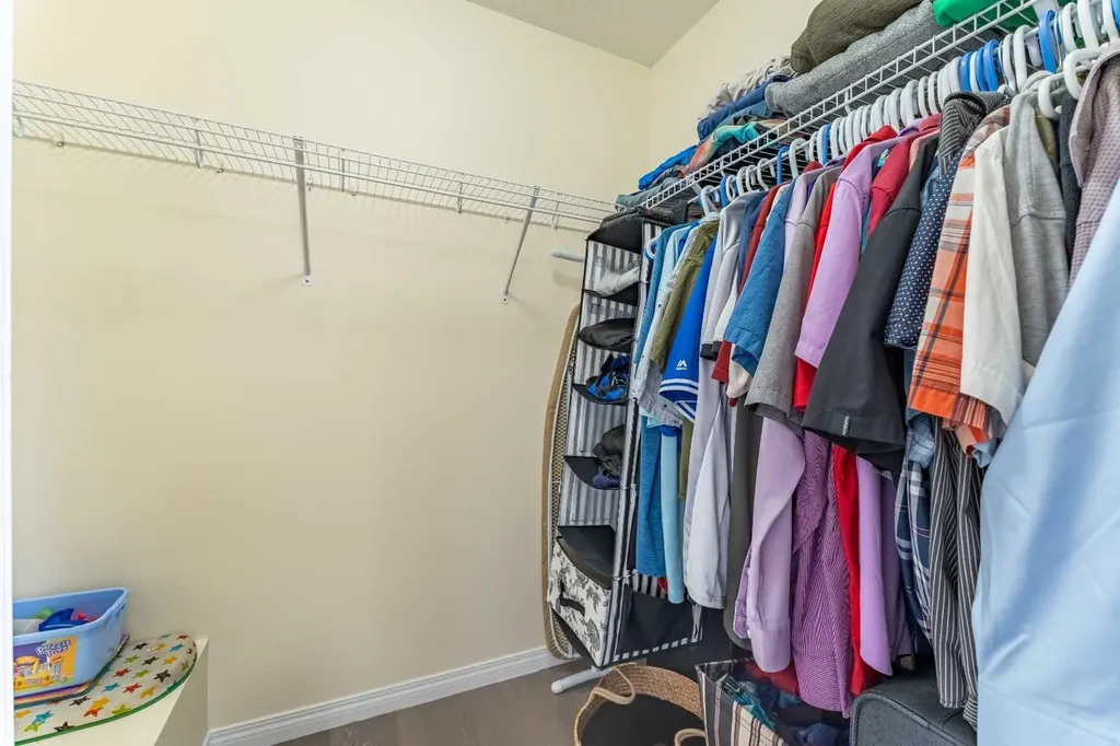 37 Auburn Bay Link SE Calgary AB T3M 0Y5