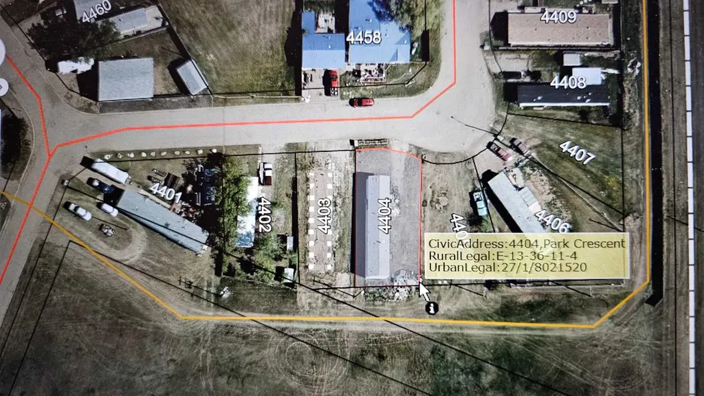 4404 Park Crescent Coronation AB T0C1C0