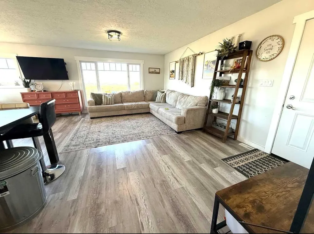 25021 Rge Road 254 Cardston AB T0K0K0