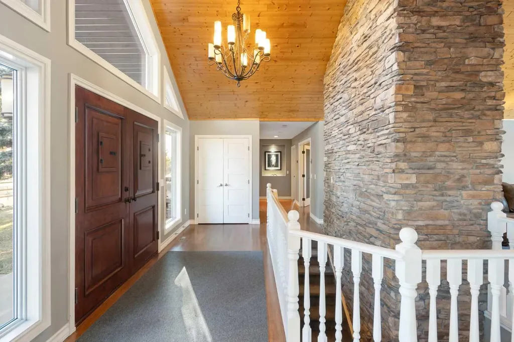 33038 Township Road 272 Rural Rocky View County AB T4C 2Z6