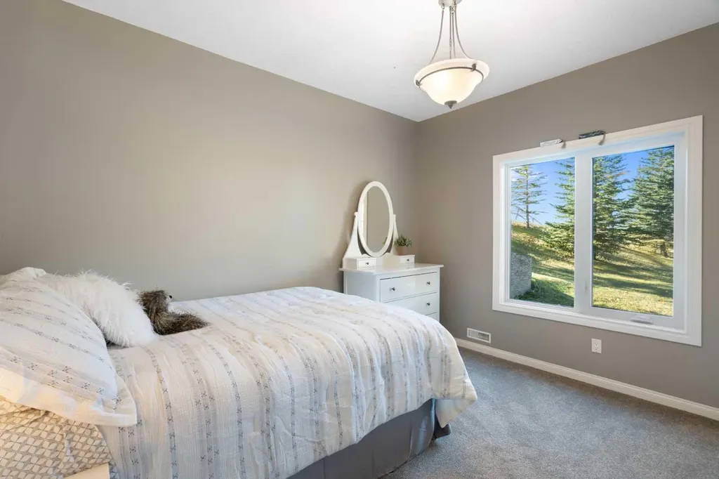33038 Township Road 272 Rural Rocky View County AB T4C 2Z6