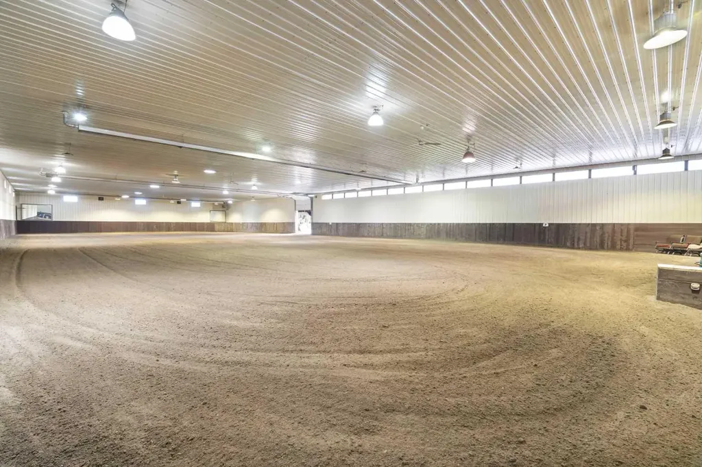 33038 Township Road 272 Rural Rocky View County AB T4C 2Z6