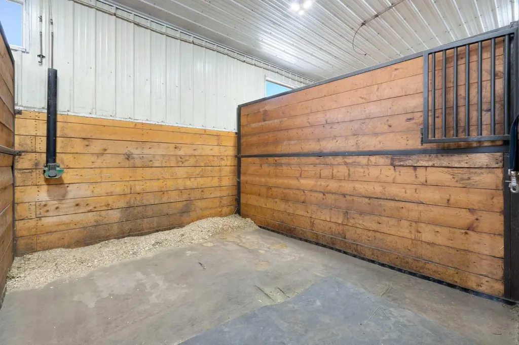 33038 Township Road 272 Rural Rocky View County AB T4C 2Z6