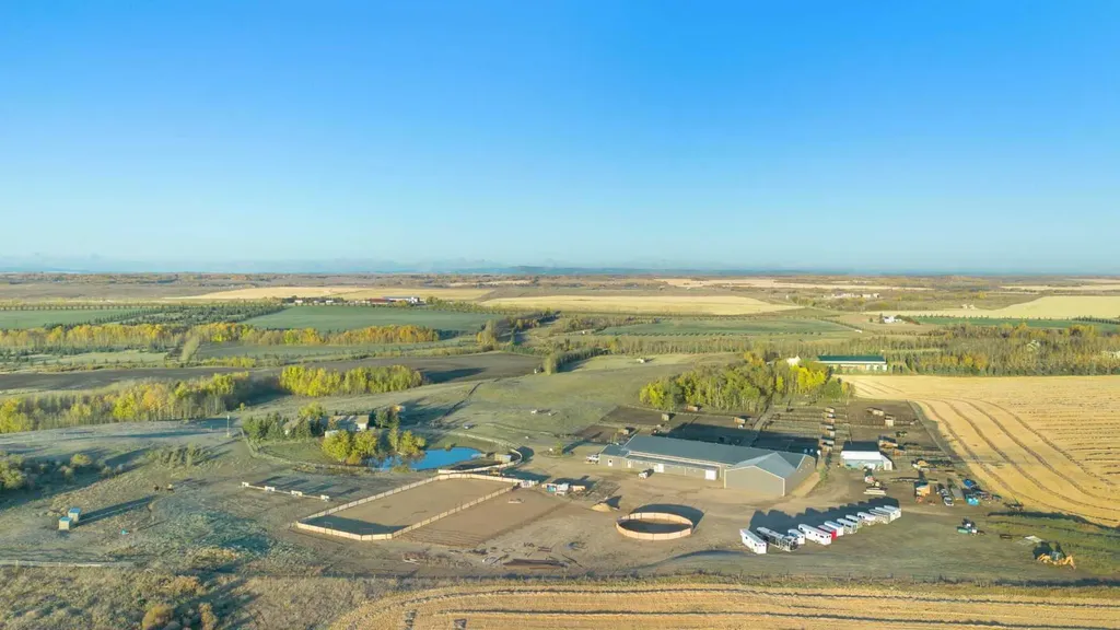 33038 Township Road 272 Rural Rocky View County AB T4C 2Z6