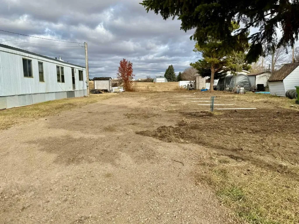 5320 50 Avenue Provost AB T0B3S0