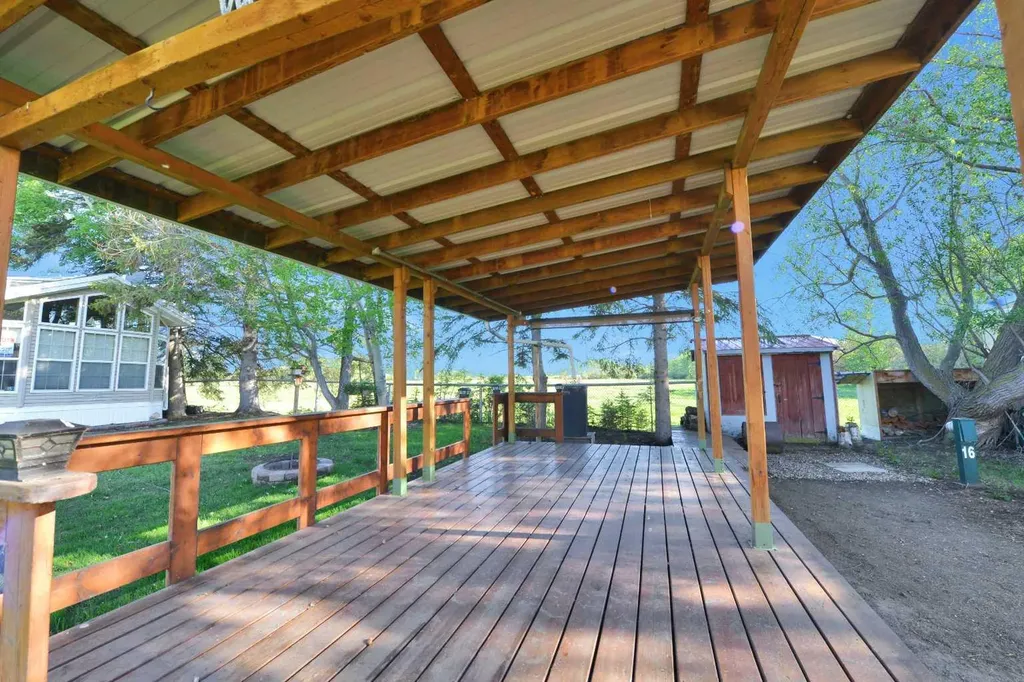 12040 Township Road 422 Rural Ponoka County AB T0C 2J0