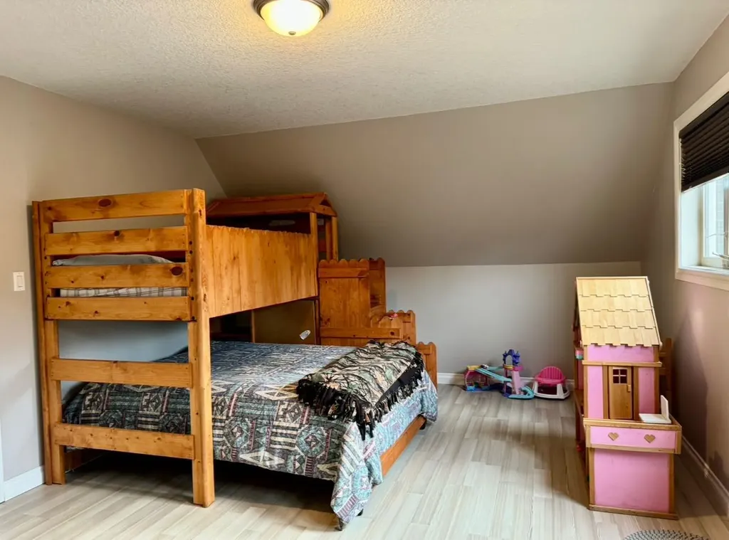 125 Monias Drive Rural Big Lakes County AB T0H 1E0