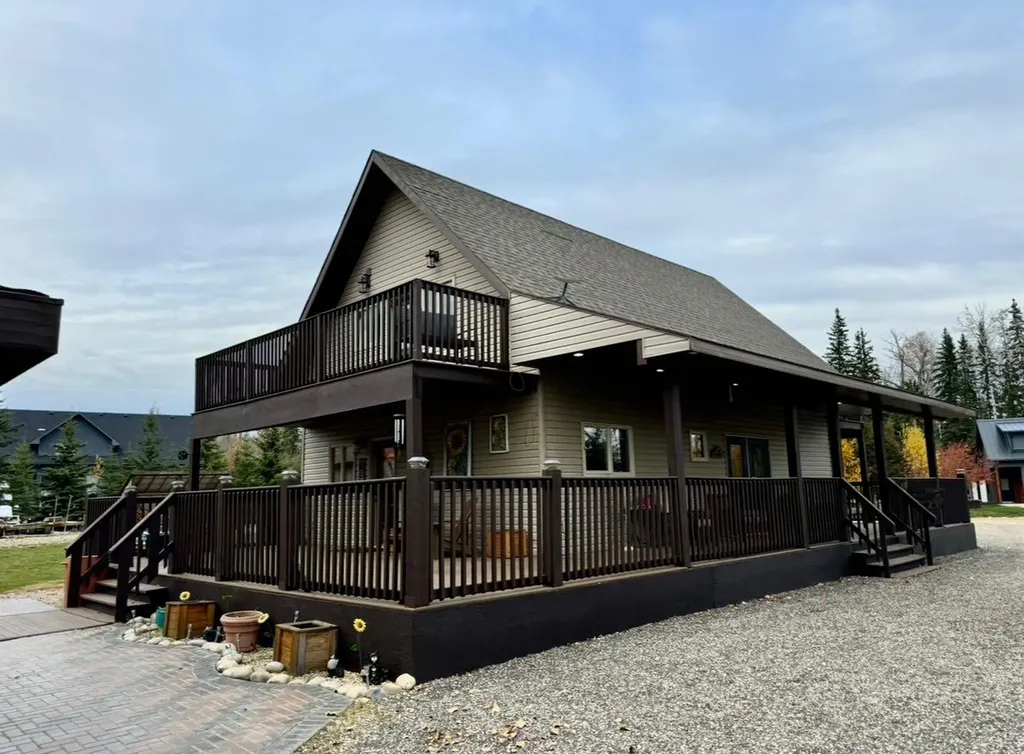 125 Monias Drive Rural Big Lakes County AB T0H 1E0