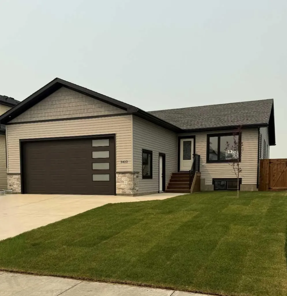 3422 Victory Way Olds AB T4H 0E4